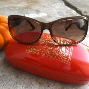 Brown authentic coach sunglasses. Great condition!